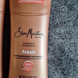 Shea Moisture Coconut & Hibiscus Fresh Deodorant